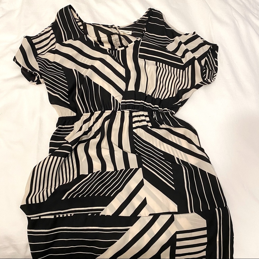 silence + noise cold shoulder dress